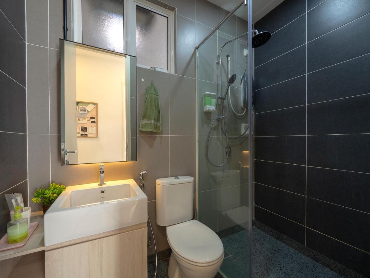 Seaview Condo Near Rf Mall, Food Court & Free Netflix 조호르 바루 외부 사진