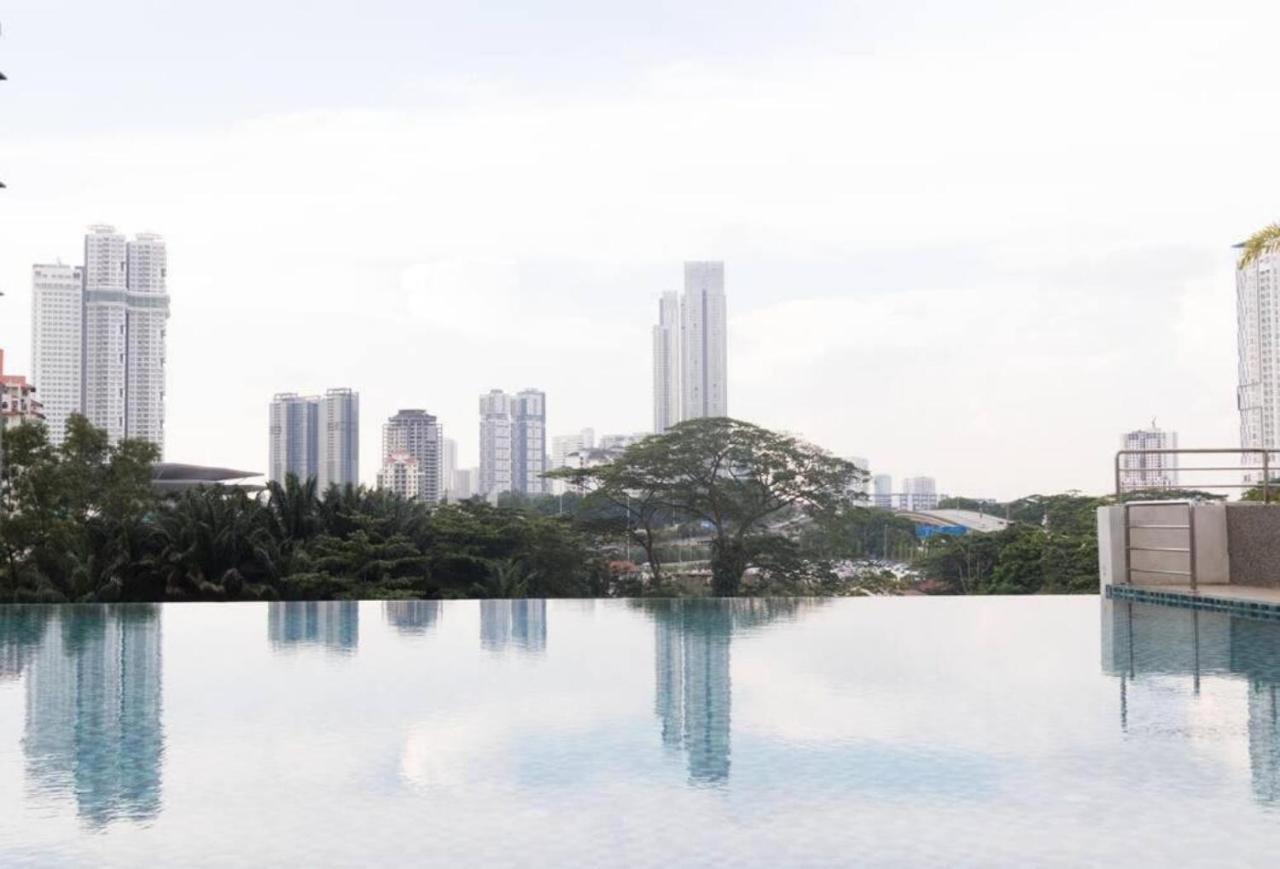 Seaview Condo Near Rf Mall, Food Court & Free Netflix 조호르 바루 외부 사진